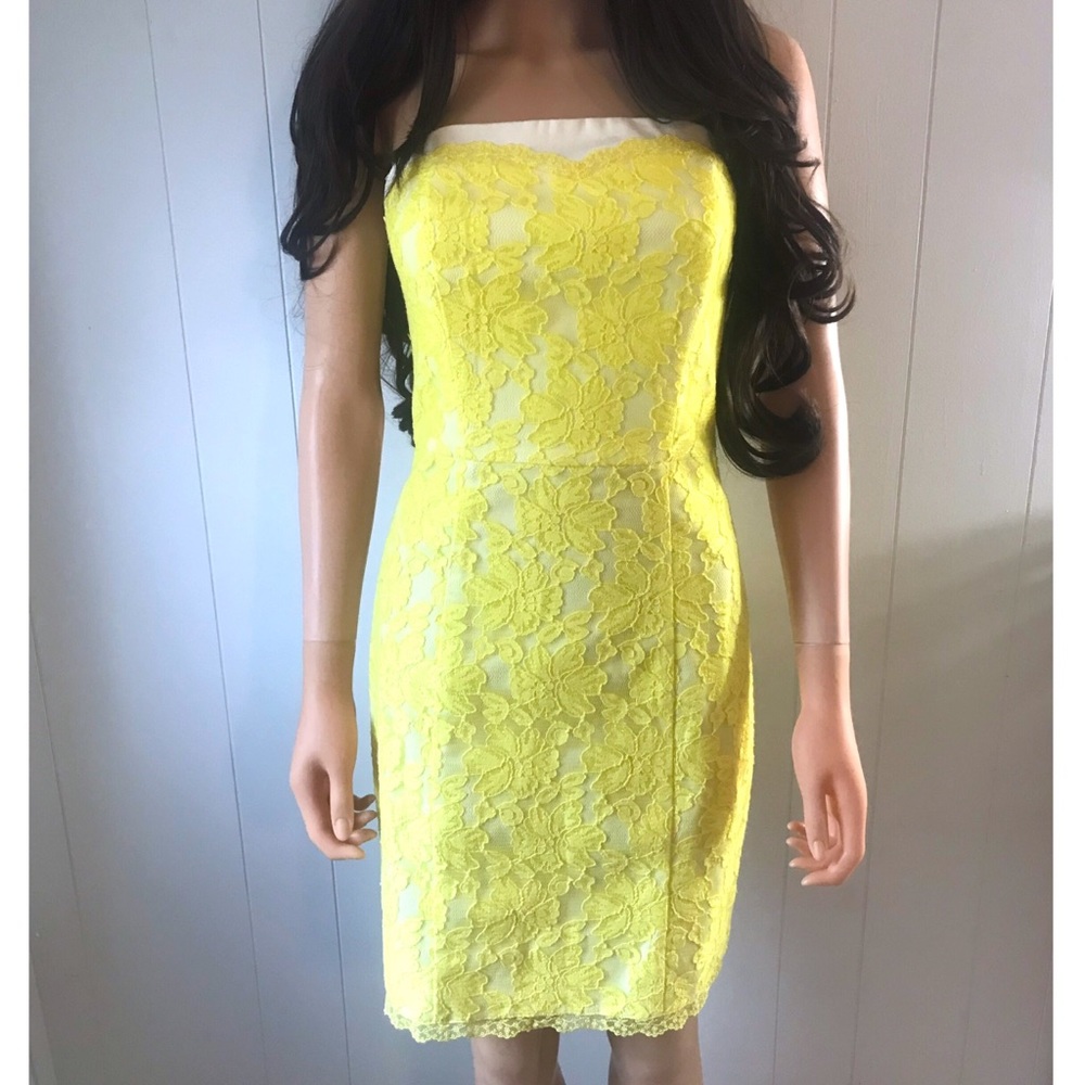 ☀️ GUESS LACE MINI DRESS ☀️